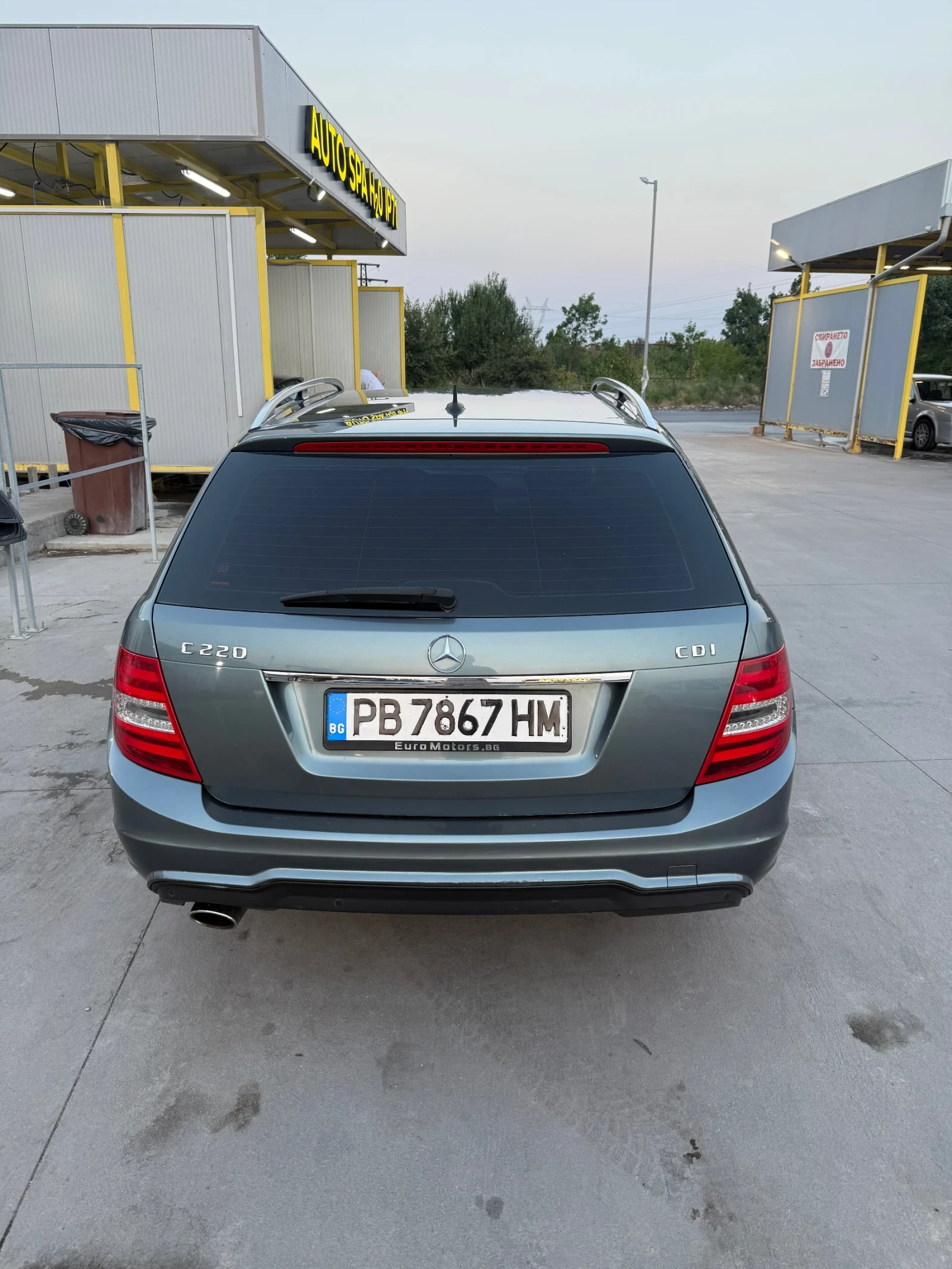 Mercedes-Benz C 220