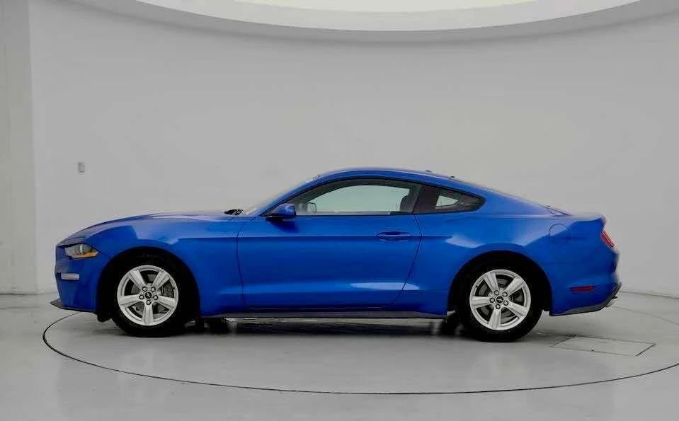 Ford Mustang * EcoBoost Fastback * CARFAX * AFTERMARKET INTAKE - изображение 2