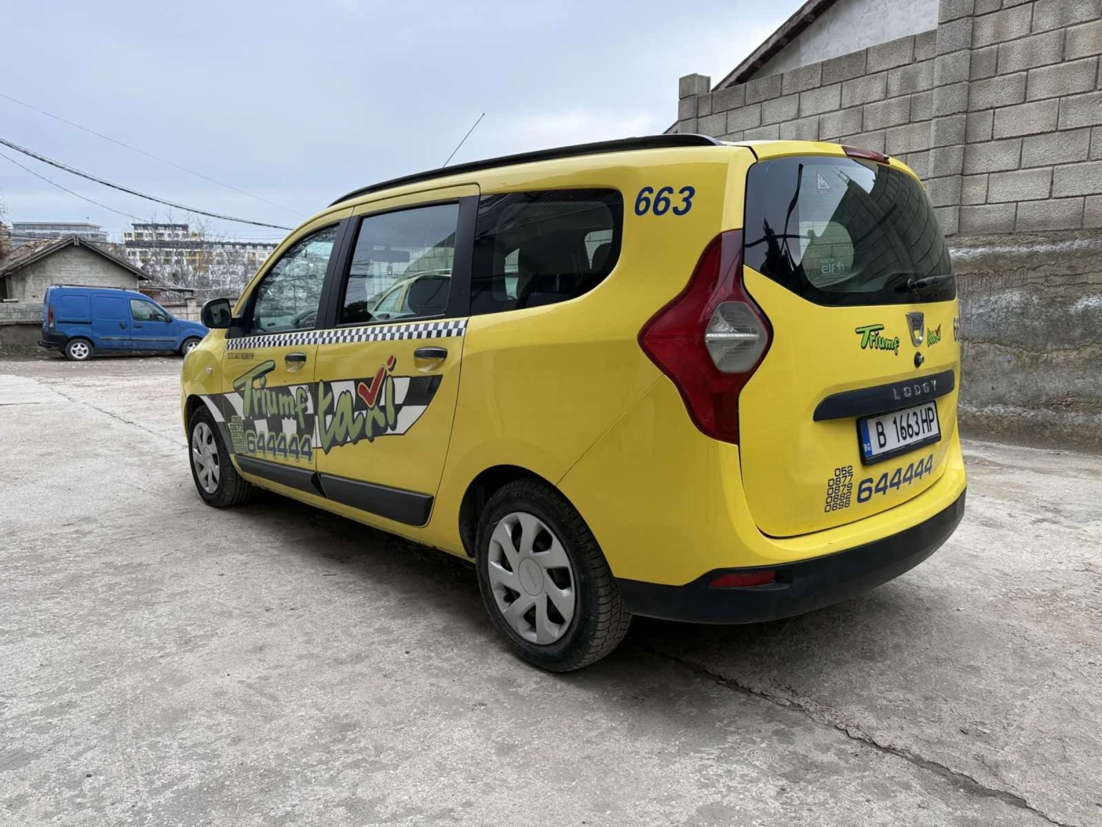 Dacia Lodgy  - изображение 4