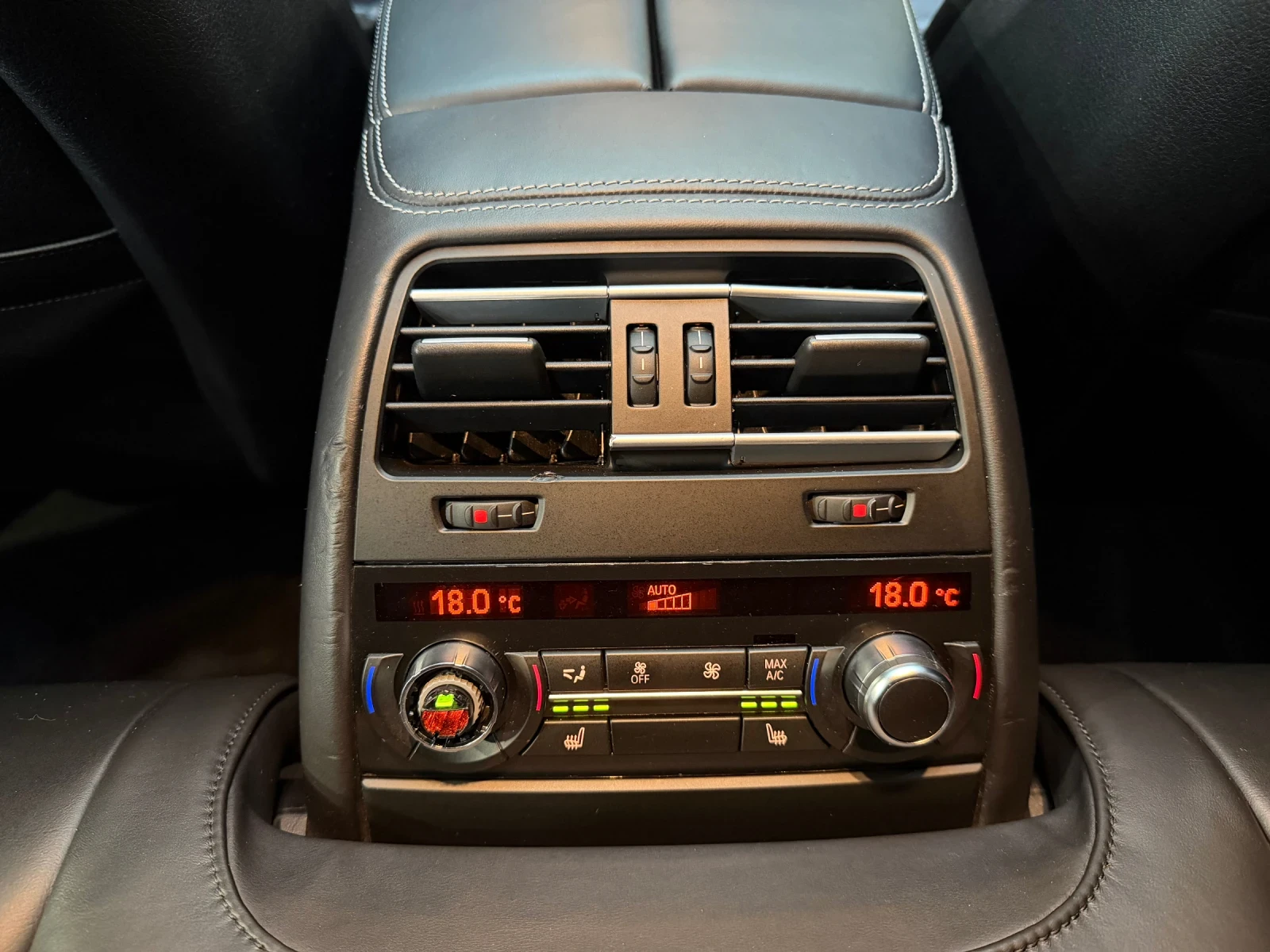 BMW 640 i FULL Ekcmpu* M PACKET* HEAD UP* HARMAN/KARDON* Ш, снимка 5 - Автомобили и джипове - 53965734