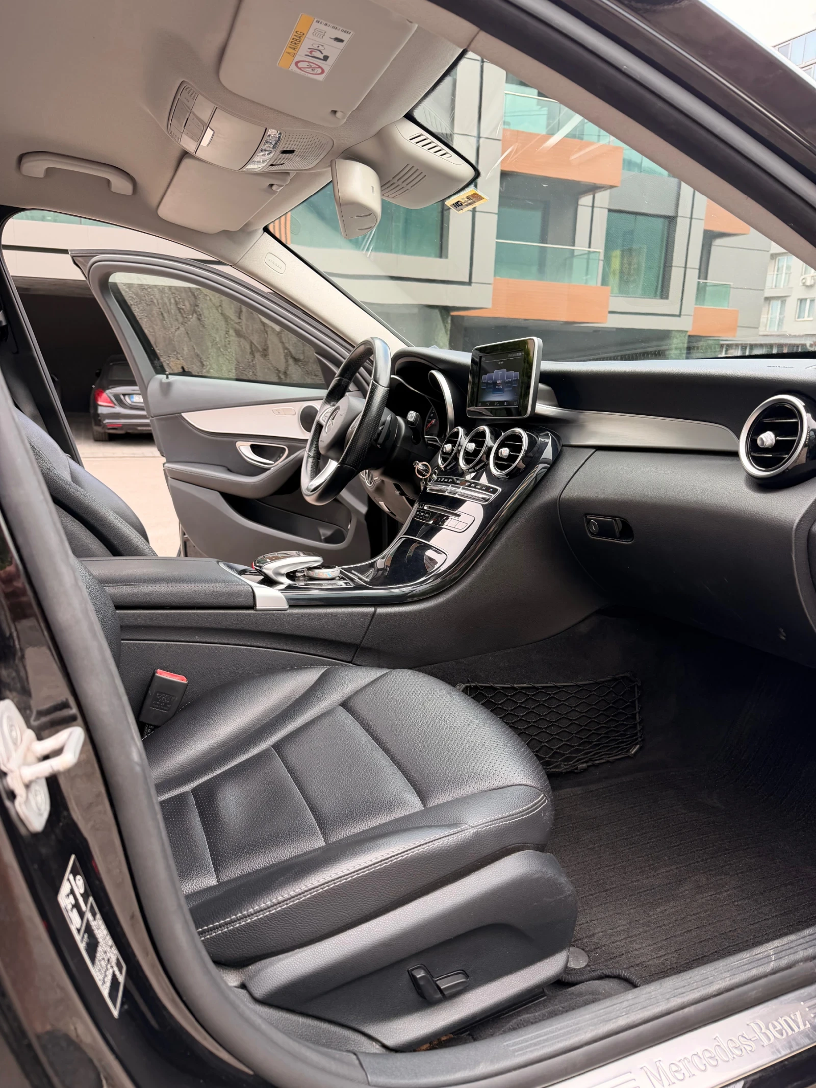 Mercedes-Benz C 200 AdBlue , снимка 7 - Автомобили и джипове - 54874310