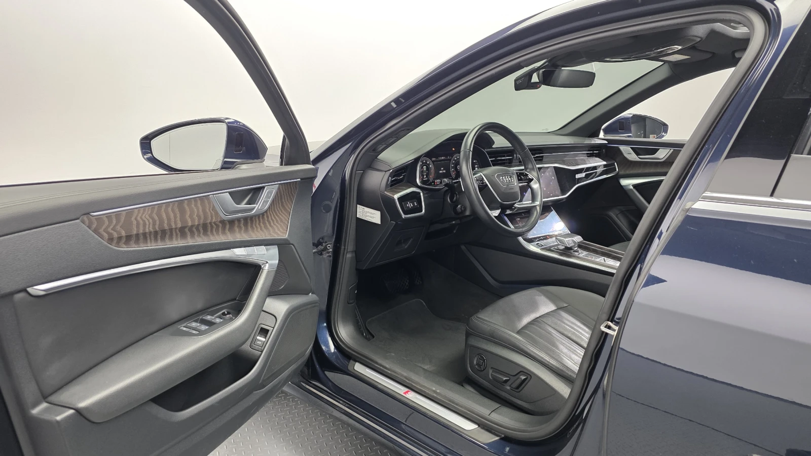 Audi A6 45 * TFSI* Quattro* Premium* Navi* Camera, снимка 6 - Автомобили и джипове - 55322938