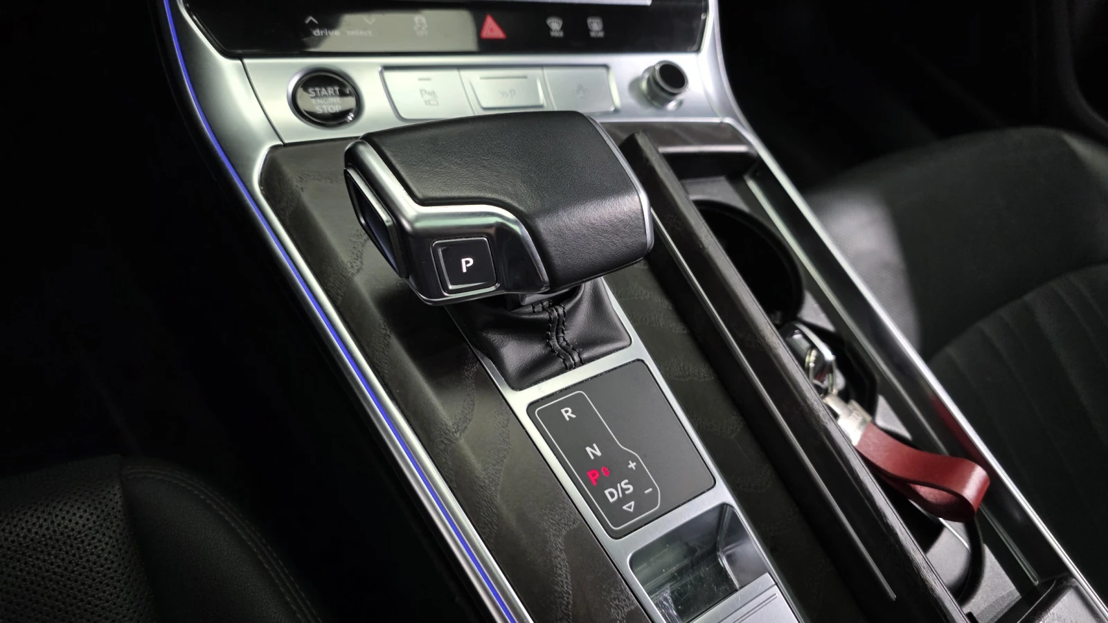 Audi A6 45 * TFSI* Quattro* Premium* Navi* Camera, снимка 11 - Автомобили и джипове - 55322938