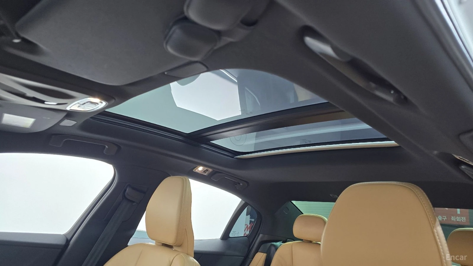 Volvo S60 * B5* ПАНО* KEYLESS* Camera* ПОДГРЕВ* 360* , снимка 15 - Автомобили и джипове - 55584876