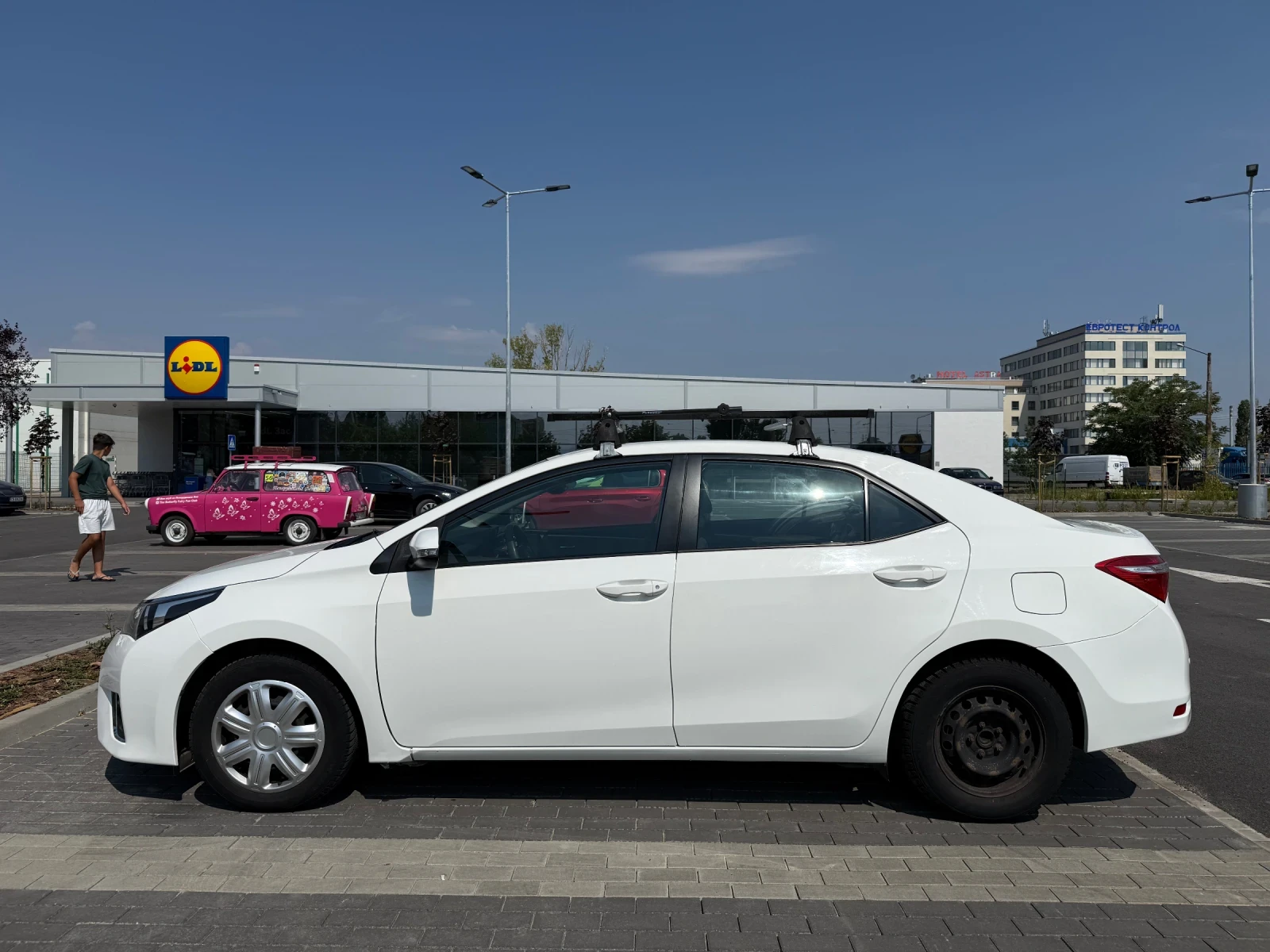 Toyota Corolla, снимка 6 - Автомобили и джипове - 56037724