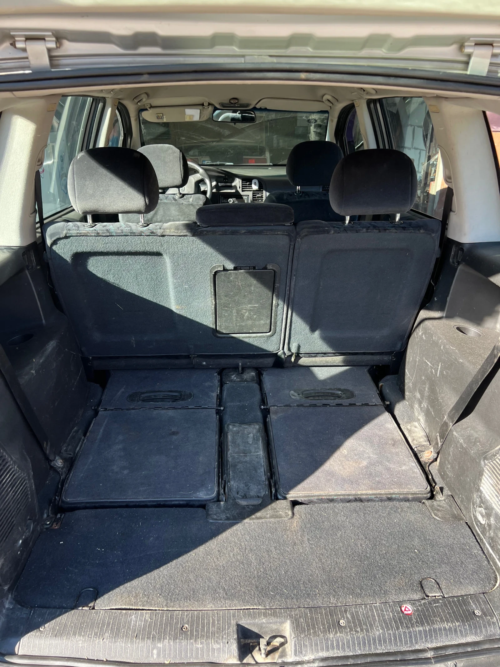 Opel Zafira, снимка 9 - Автомобили и джипове - 56156560