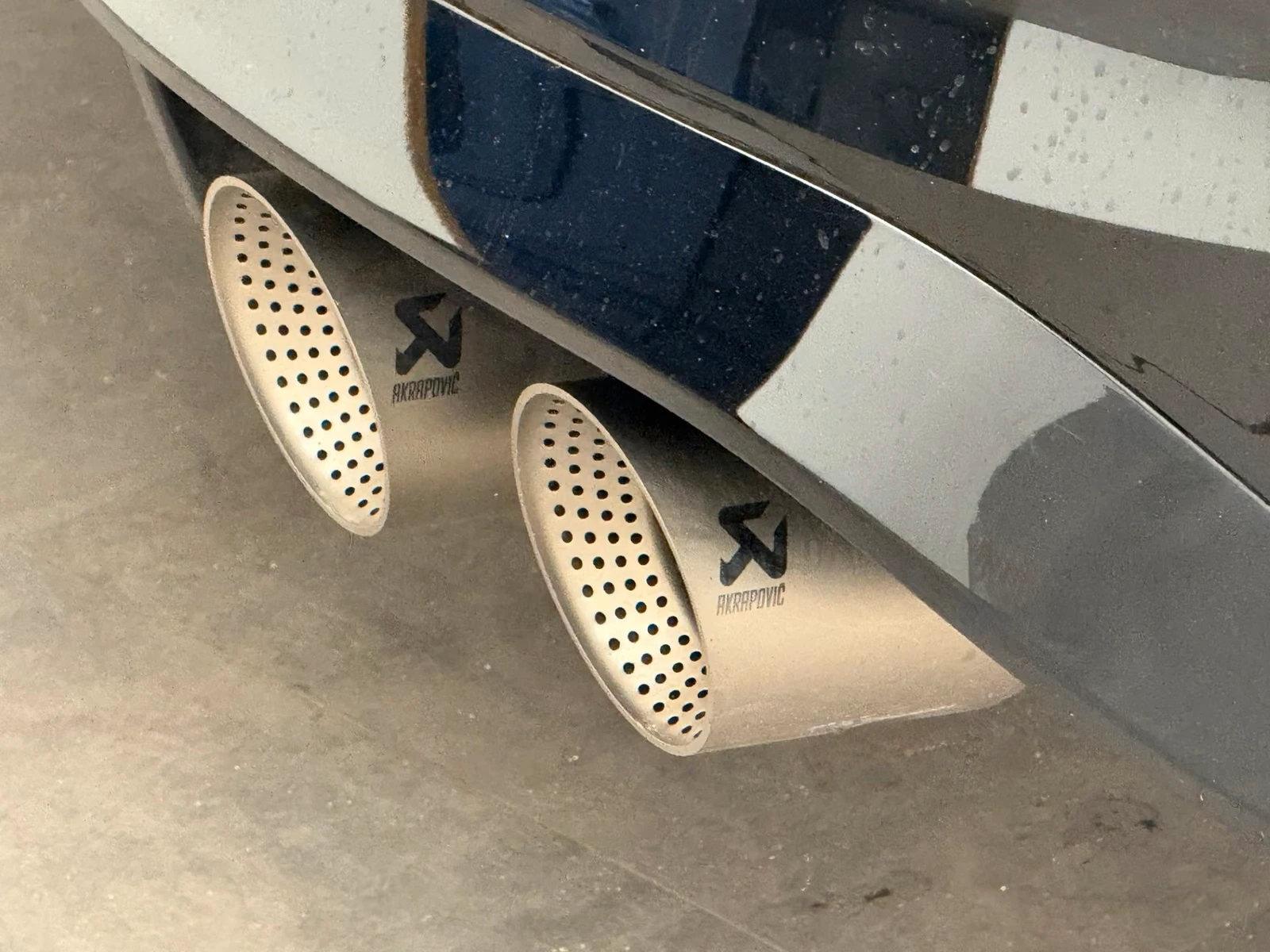 VW Golf R* AKRAPOVIC* H&K* HEAD-UP* CAM* DISTR*  | Mobile.bg � ����������� 3