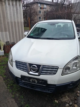 Nissan Qashqai Джип, снимка 2