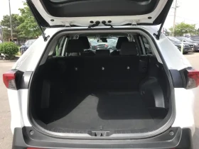 Toyota Rav4 LE AWD Pkg. | No Accidents | Carfax | АВТО КРЕДИТ, снимка 9