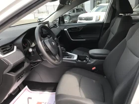 Toyota Rav4 LE AWD Pkg. | No Accidents | Carfax | АВТО КРЕДИТ, снимка 10