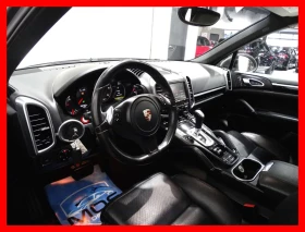Porsche Cayenne * AWD DIESEL * KEYLESS ENTRY/LEATHER/SUNROOF!!!* * - 16700 € / 32662.36 лв. - 68578995 9