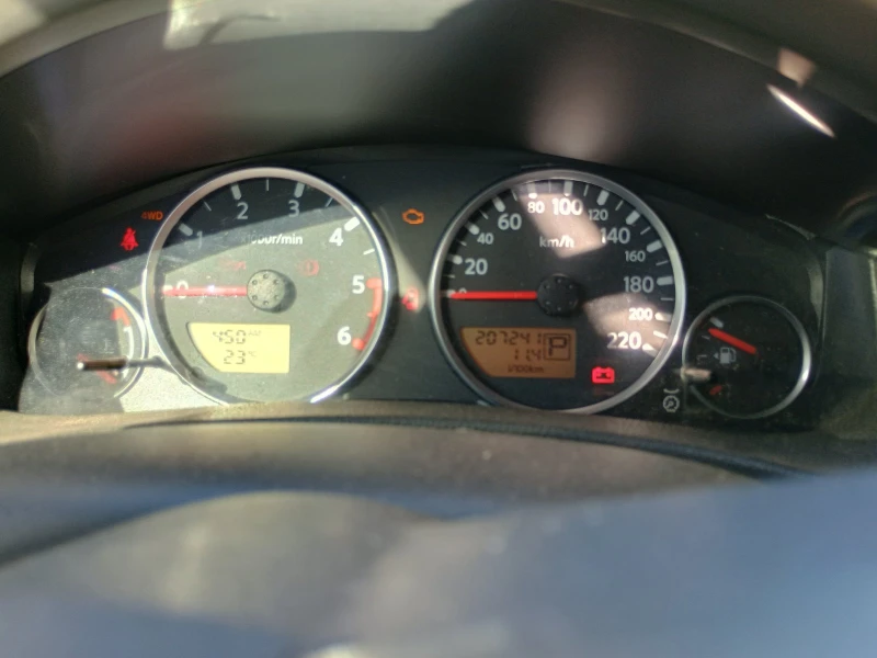 Nissan Pathfinder 4x4, 2.5 дизел, автоматик, снимка 2 - Автомобили и джипове - 52791762