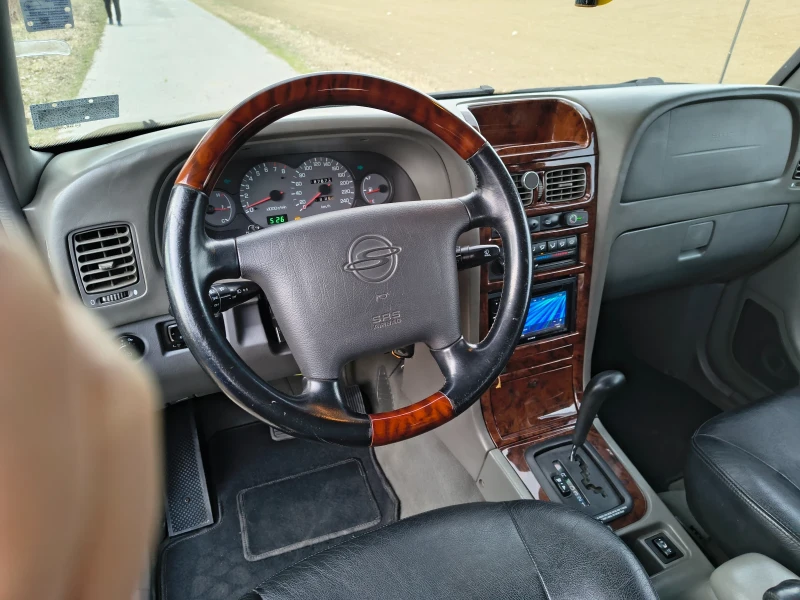 SsangYong Korando 3.2i 220k.c., снимка 11 - Автомобили и джипове - 52494543