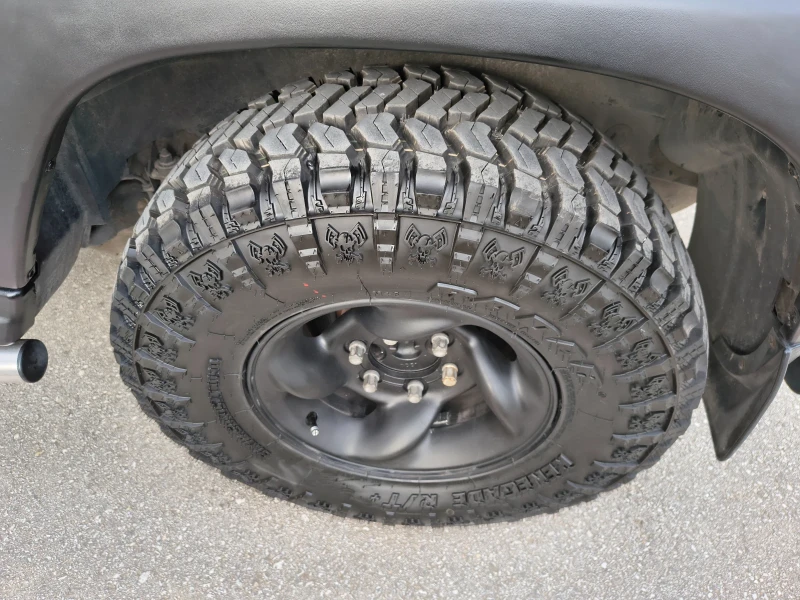 SsangYong Korando 3.2i 220k.c., снимка 14 - Автомобили и джипове - 52494543