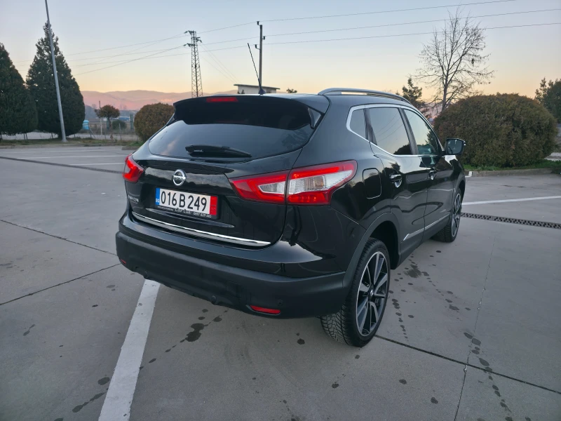 Nissan Qashqai 1.6dci 4x4 PREMIER Limited Edition, снимка 4 - Автомобили и джипове - 52755715