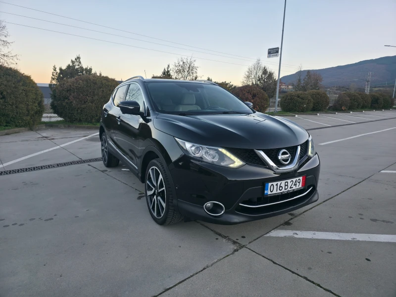Nissan Qashqai 1.6dci 4x4 PREMIER Limited Edition, снимка 3 - Автомобили и джипове - 52755715