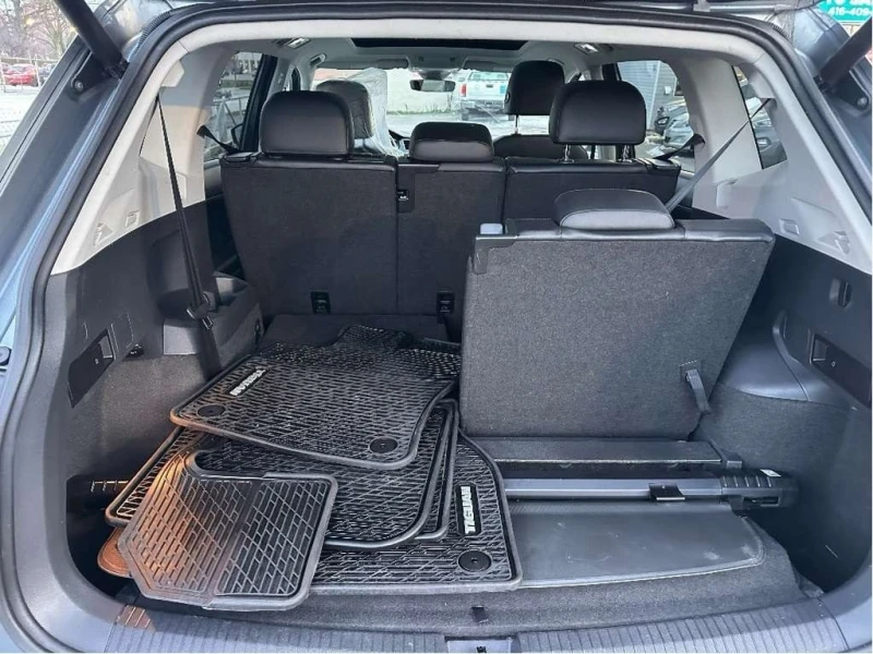 VW Tiguan HIGH-LINE | PANOROOF | LEATHER | DRIVING ASSIS, снимка 9 - Автомобили и джипове - 53341757