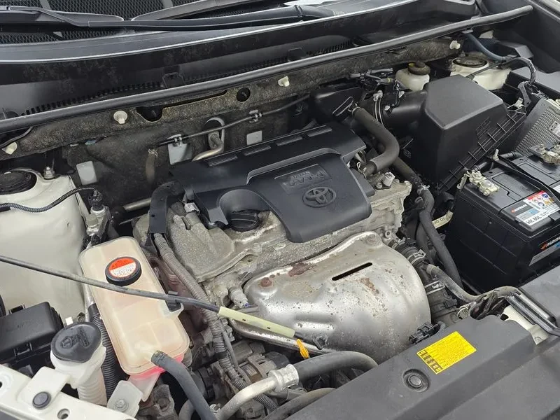 Toyota Rav4 2.5 Бензин, снимка 13 - Автомобили и джипове - 55312152