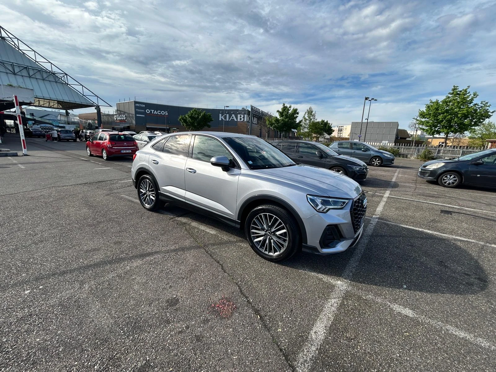 Audi Q3 SPORTBACK E-TRON, снимка 1
