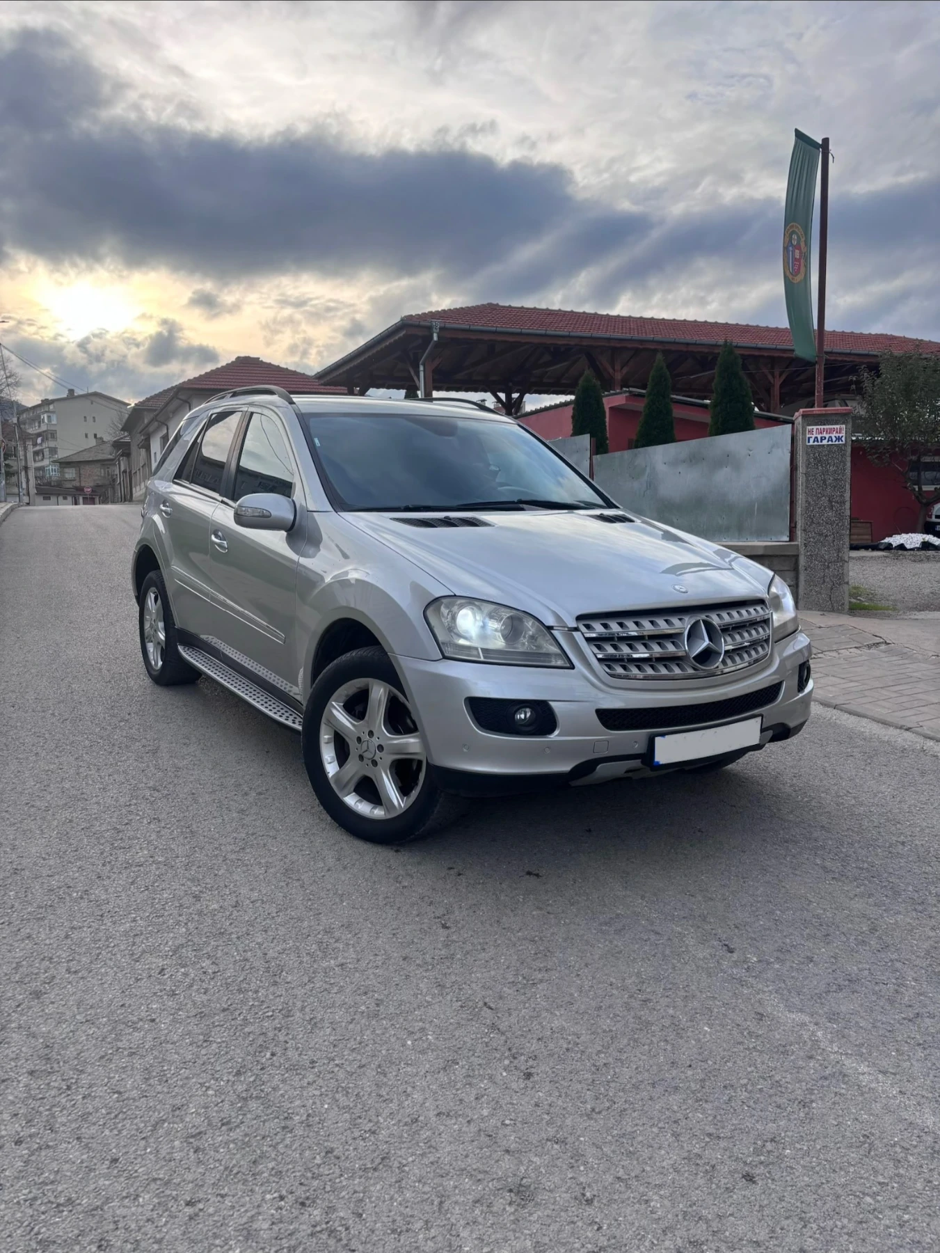 Mercedes-Benz ML 320 НА ПРУЖИНИ, снимка 1