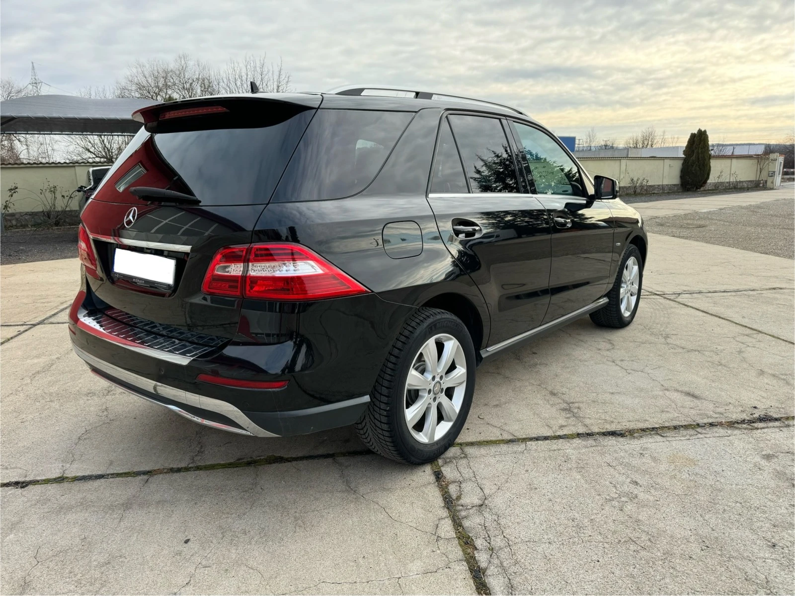 Mercedes-Benz ML 350 BLUETEC 4MATIC - изображение 3