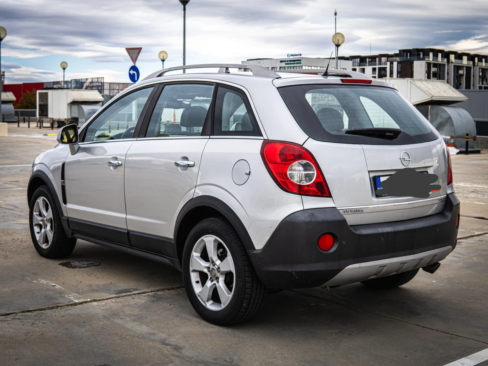 Opel Antara 2.0 CDTI 4X4 - изображение 5