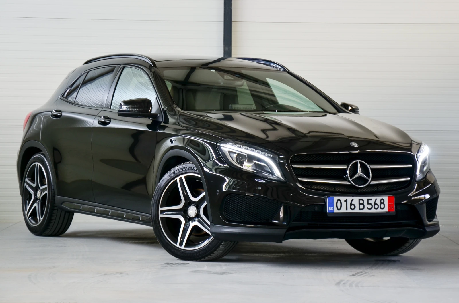 Mercedes-Benz GLA 220 4MATIC 7G-DCT/AMG - изображение 3