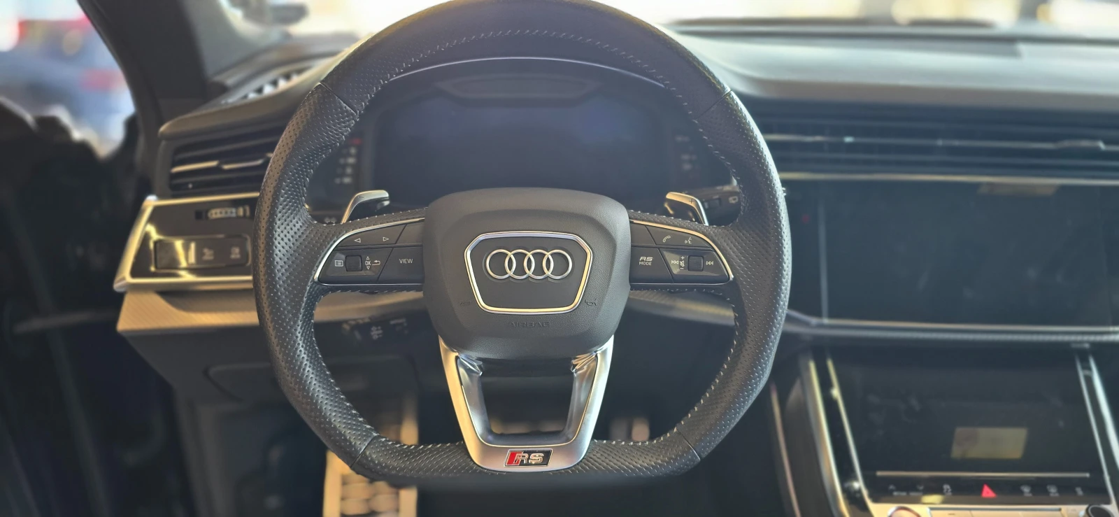 Audi RSQ8 4.0 TFSI V8 Mild Hybrid Quattro Tiptronic - изображение 8