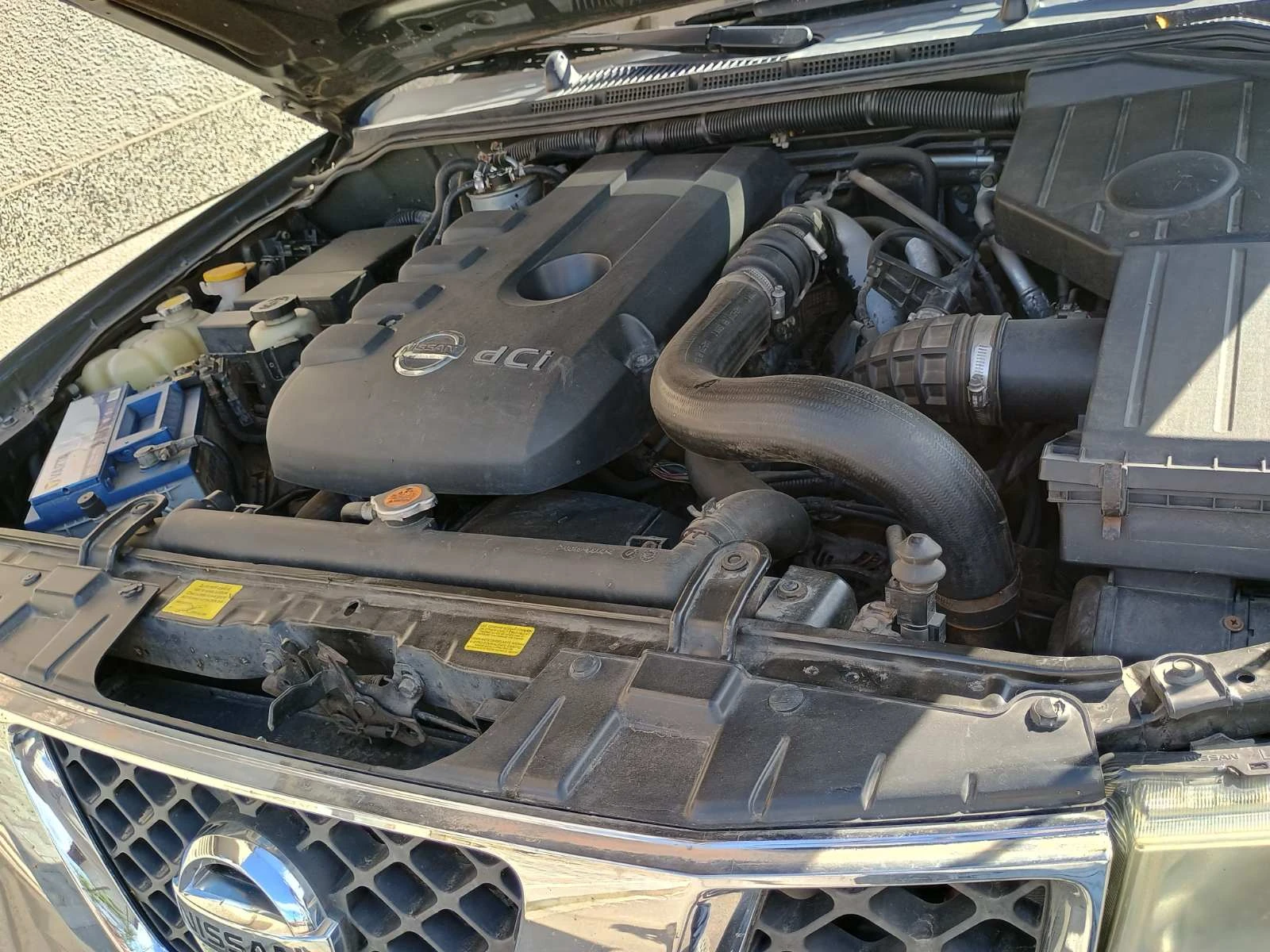 Nissan Pathfinder 4x4, 2.5 дизел, автоматик - изображение 4