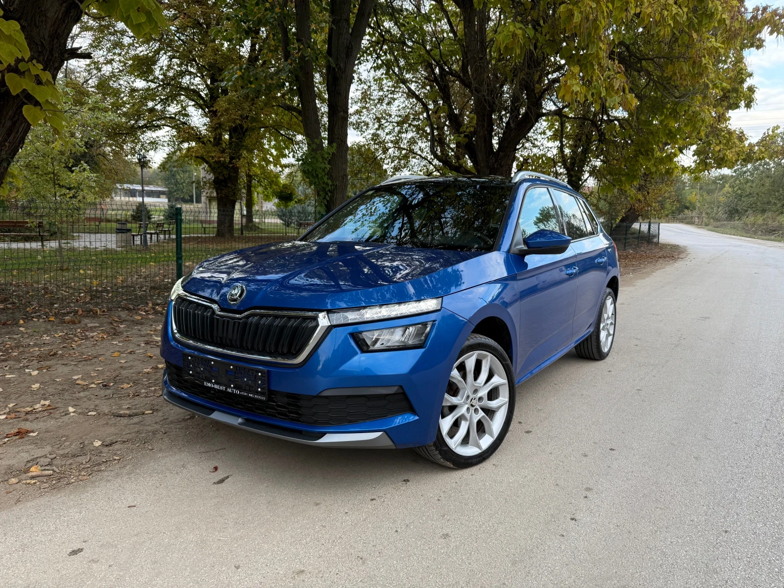 Skoda Kamiq 1.0i* 110hp* CARPLAY* SPORTSEATS* DIGYTAL* 27000km - изображение 2