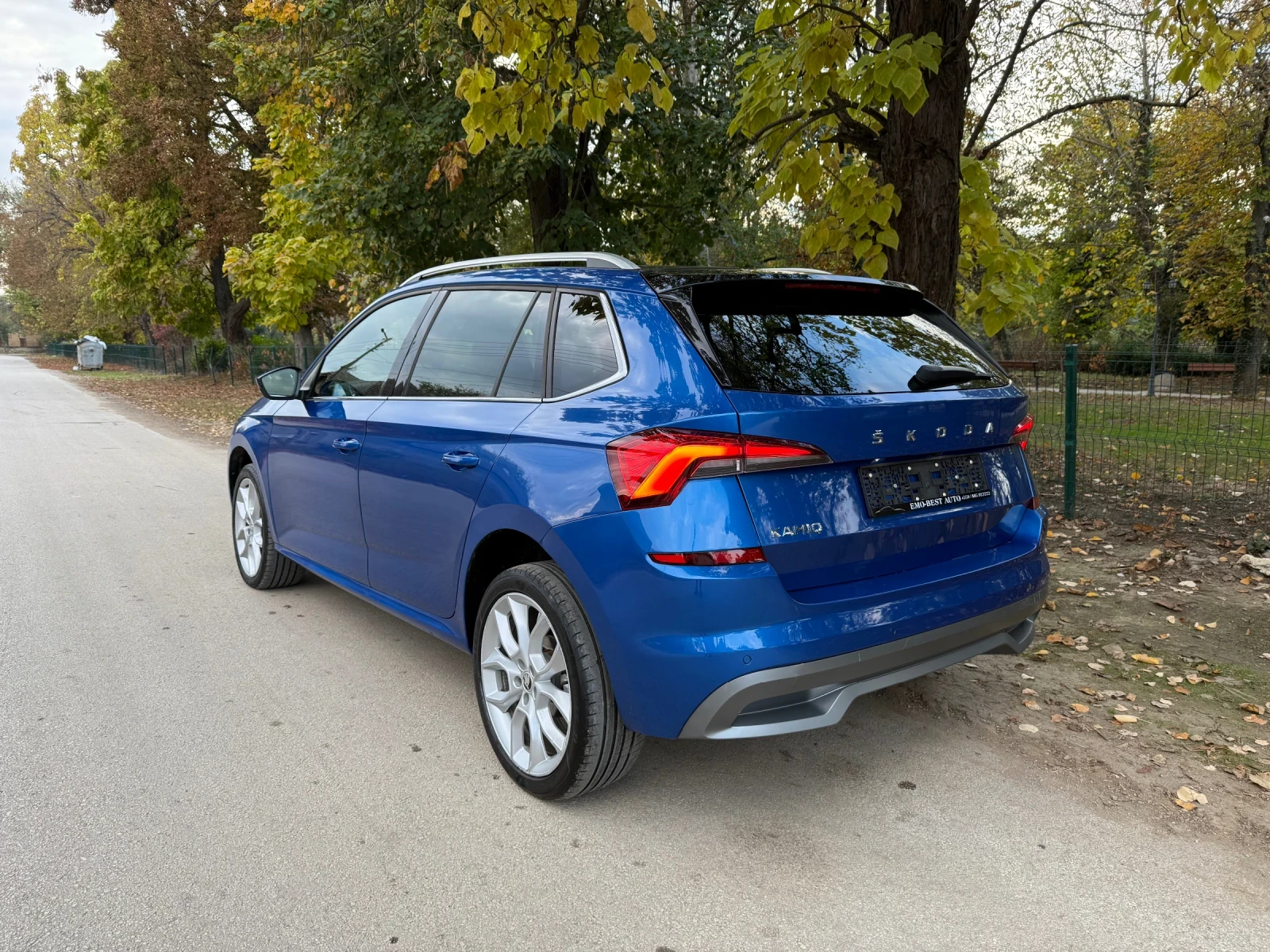 Skoda Kamiq 1.0i* 110hp* CARPLAY* SPORTSEATS* DIGYTAL* 27000km - изображение 4