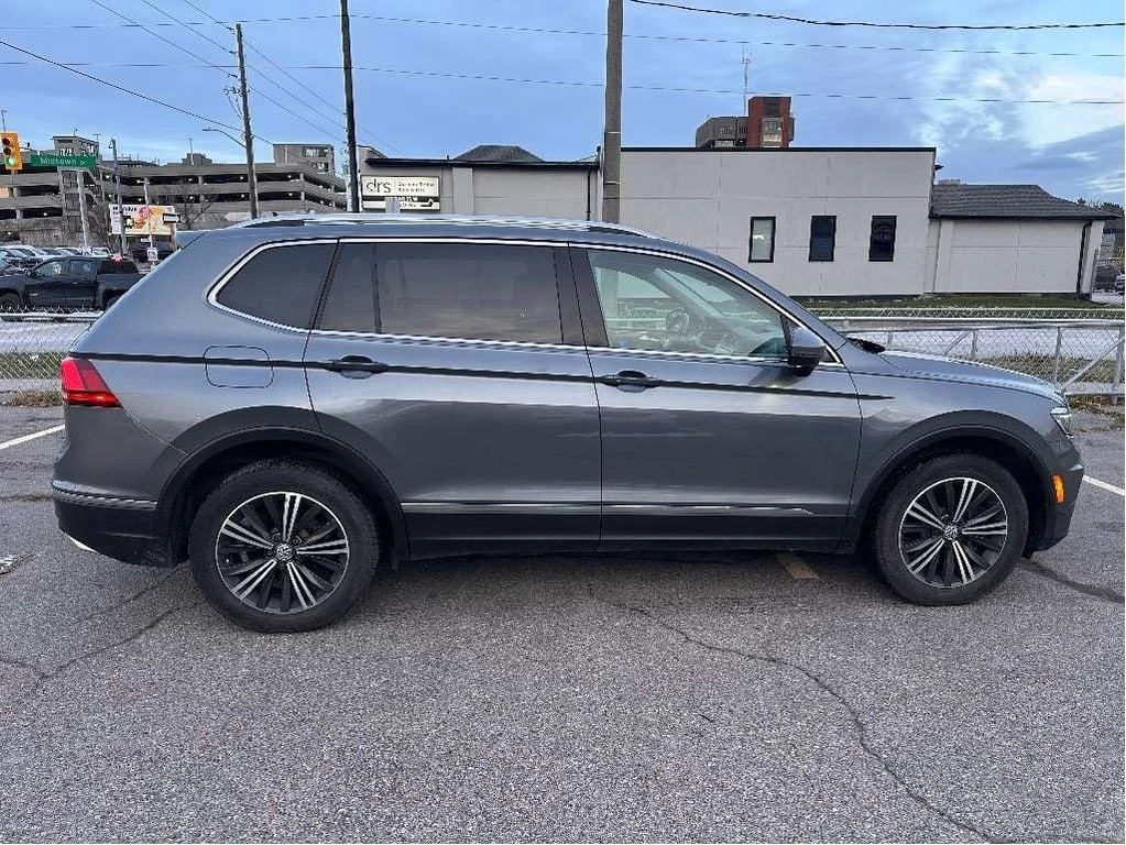 VW Tiguan HIGH-LINE | PANOROOF | LEATHER | DRIVING ASSIS - изображение 6