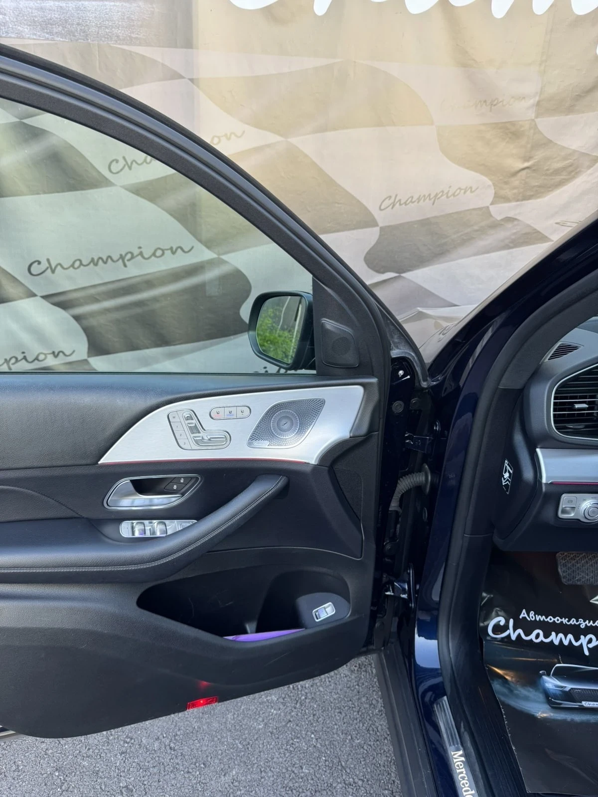 Mercedes-Benz GLE 350, снимка 12 - Автомобили и джипове - 54571350
