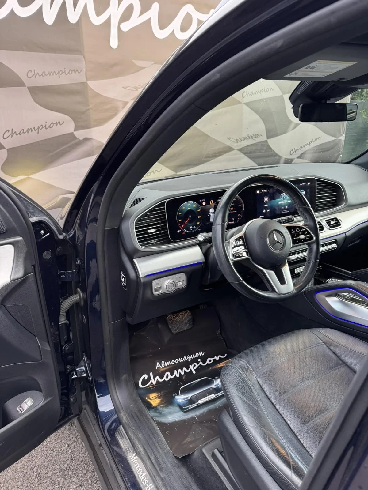 Mercedes-Benz GLE 350, снимка 9 - Автомобили и джипове - 54571350