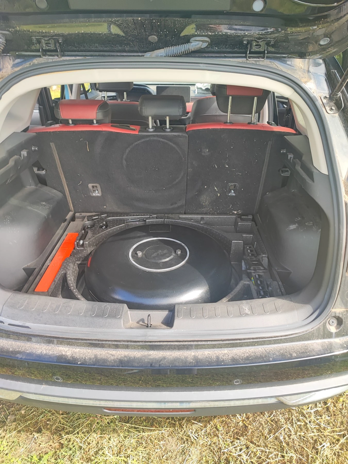 Haval Jolion, снимка 13 - Автомобили и джипове - 54583418