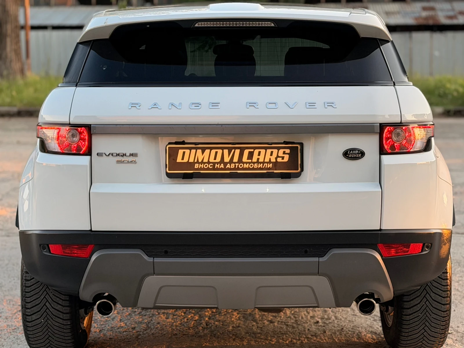 Land Rover Range Rover Evoque 2.2D/КОЖА/ИТАЛИЯ, снимка 4 - Автомобили и джипове - 54835732