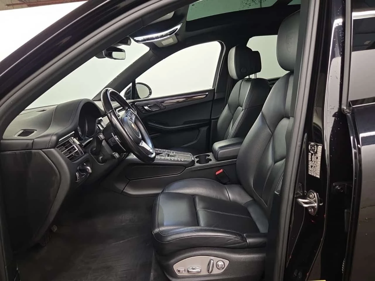 Porsche Macan * S * CARFAX * БЕЗ ПЪРВОНАЧАЛНА ВНОСКА, снимка 5 - Автомобили и джипове - 54847844