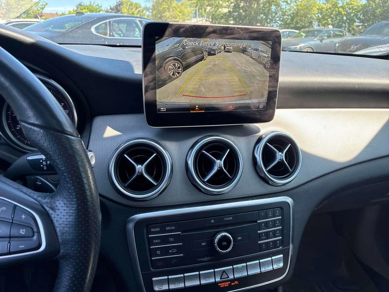 Mercedes-Benz GLA * 250* АВТОКРЕДИТ БЕЗ ПЪРВОНАЧАЛНА ВНОСКА* , снимка 9 - Автомобили и джипове - 54937135