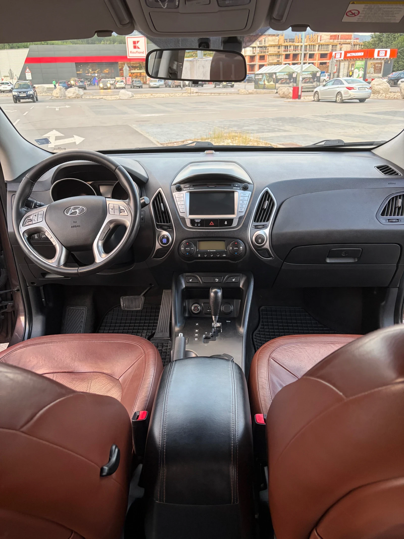 Hyundai IX35 184к.с CRDi; АВТОМАТ; РЕГИСТИРАНА ; ОБСЛУЖЕН;, снимка 10 - Автомобили и джипове - 54983003