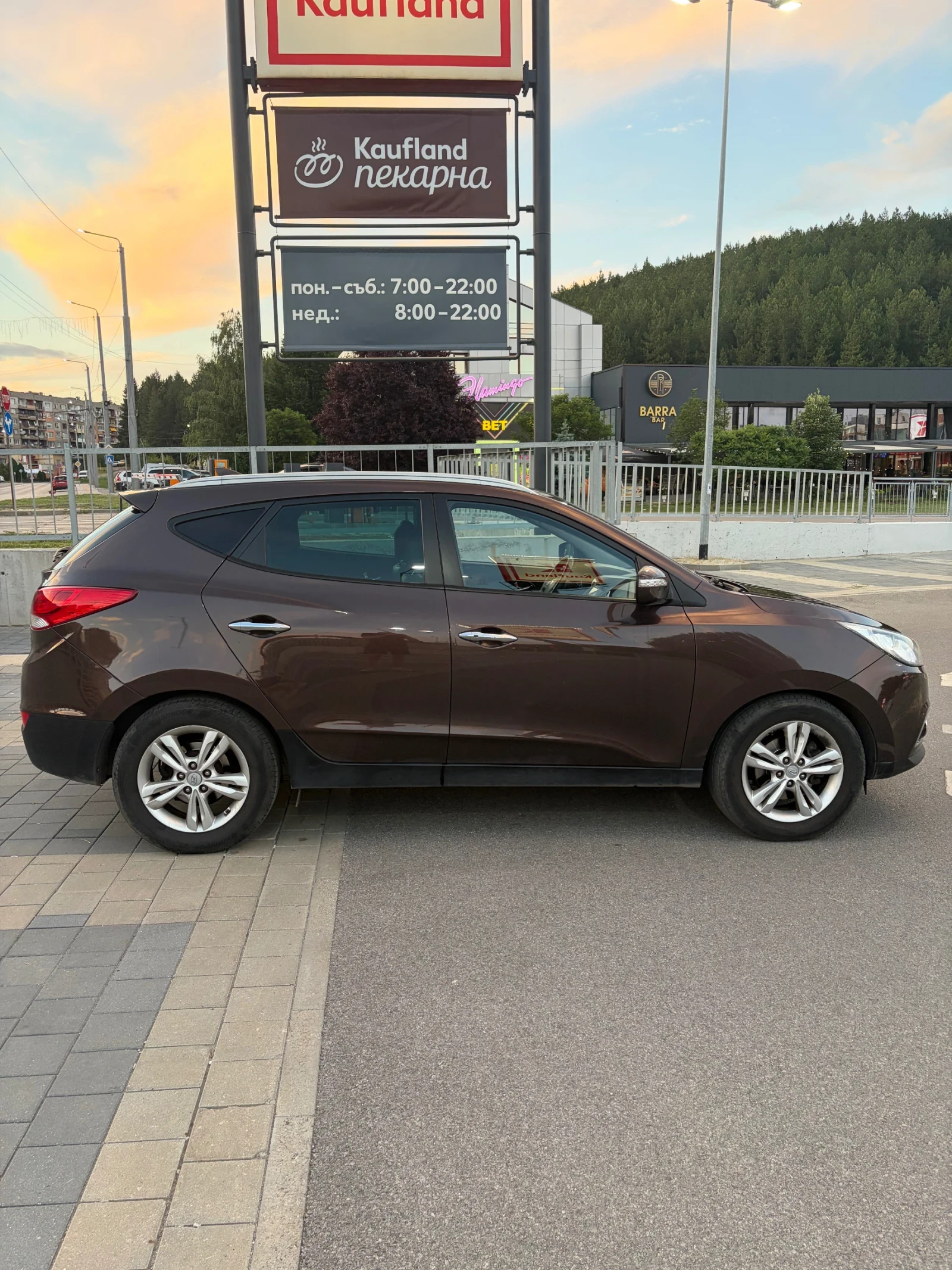 Hyundai IX35 184к.с CRDi; АВТОМАТ; РЕГИСТИРАНА ; ОБСЛУЖЕН;, снимка 7 - Автомобили и джипове - 54983003