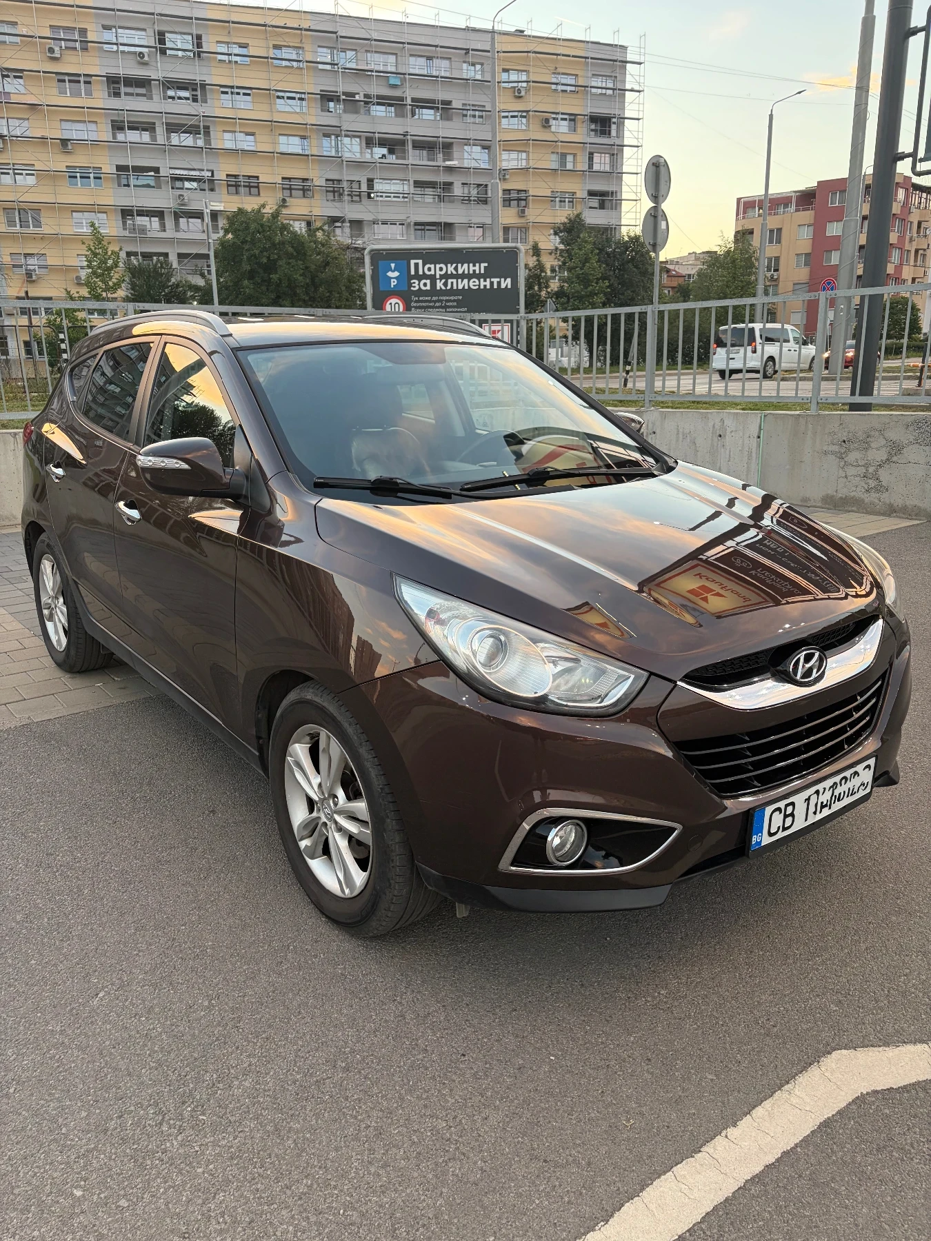 Hyundai IX35 184к.с CRDi; АВТОМАТ; РЕГИСТИРАНА ; ОБСЛУЖЕН;, снимка 8 - Автомобили и джипове - 54983003
