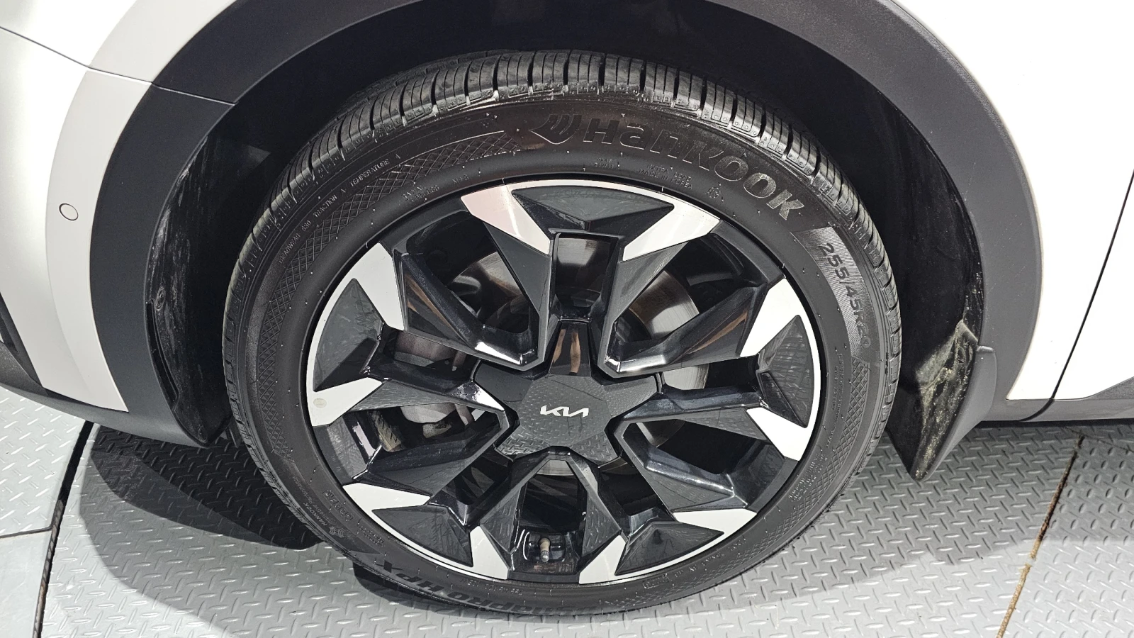 Kia Sorento 2.2* ЕЛ. БАГАЖНИК* 360* BLIND SPOT* ЛЮК* КРАЙНА ЦЕ, снимка 5 - Автомобили и джипове - 55268405