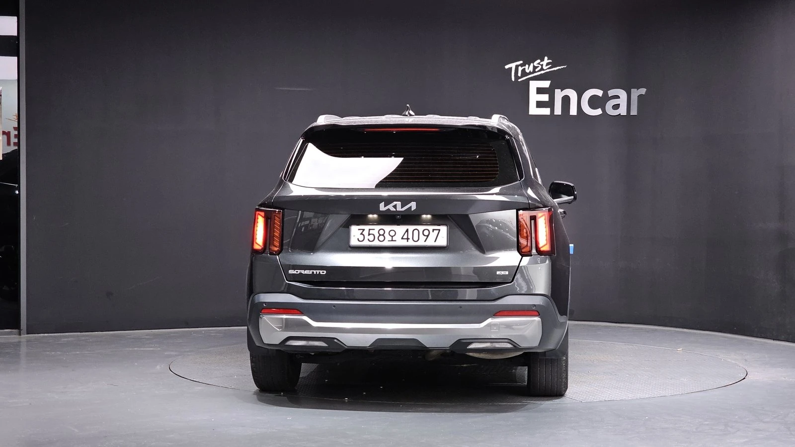 Kia Sorento 2.2* 360* KEYLESS* ПОДГРЕВ ВОЛАН* КРАЙНА ЦЕНА, снимка 4 - Автомобили и джипове - 55268405