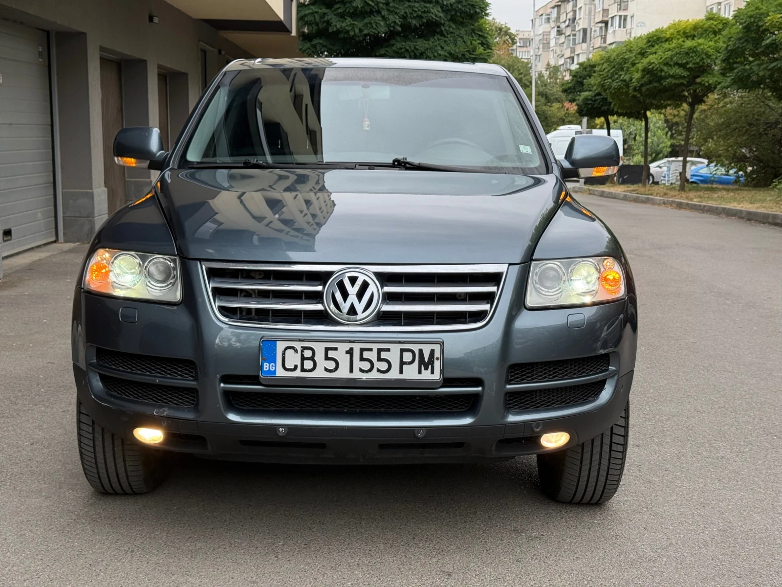 VW Touareg 1.5 TDI ВЪЗУШНО ОКАЧВАНЕ, снимка 2 - Автомобили и джипове - 56268036
