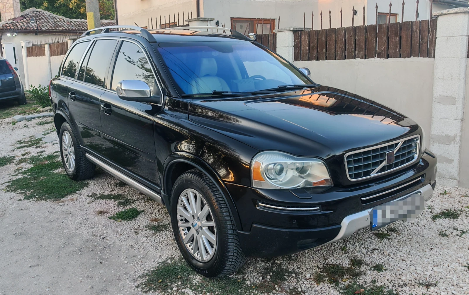 Volvo Xc90 D5 2.4 AWD Executive , снимка 3 - Автомобили и джипове - 56358595