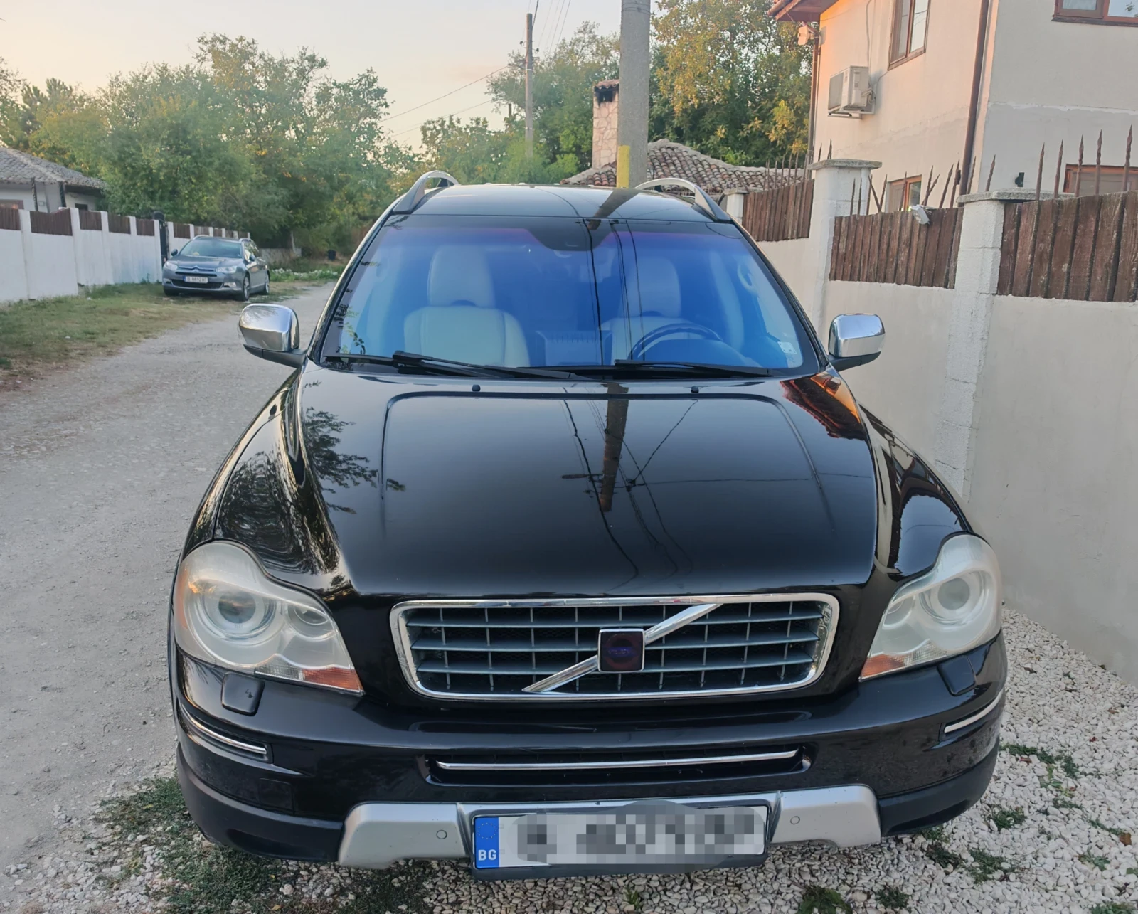 Volvo Xc90 D5 2.4 AWD Executive , снимка 2 - Автомобили и джипове - 56358595