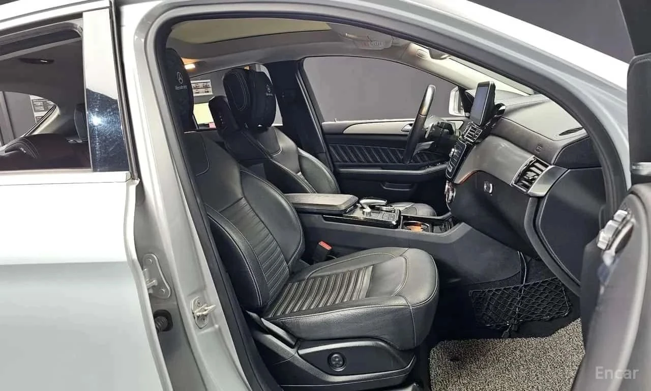 Mercedes-Benz GLE, снимка 11 - Автомобили и джипове - 56688782