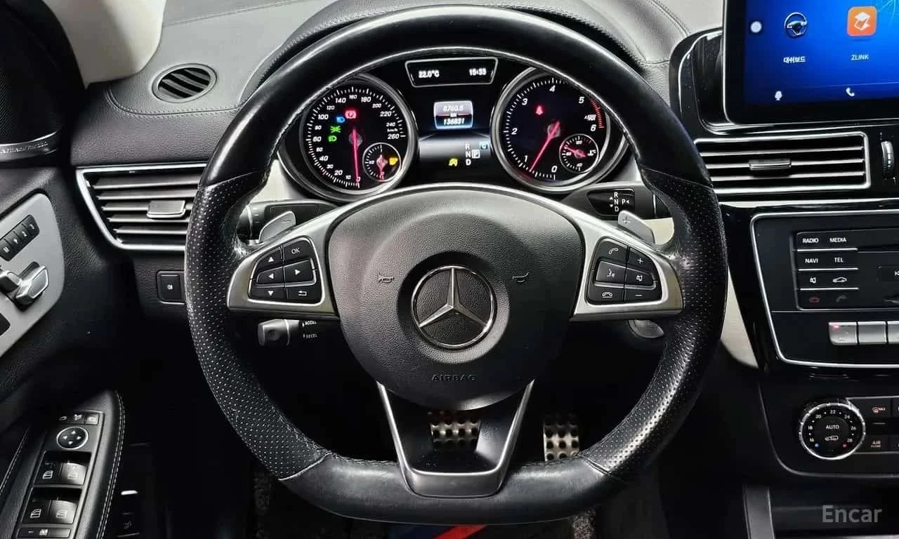 Mercedes-Benz GLE, снимка 13 - Автомобили и джипове - 56688782