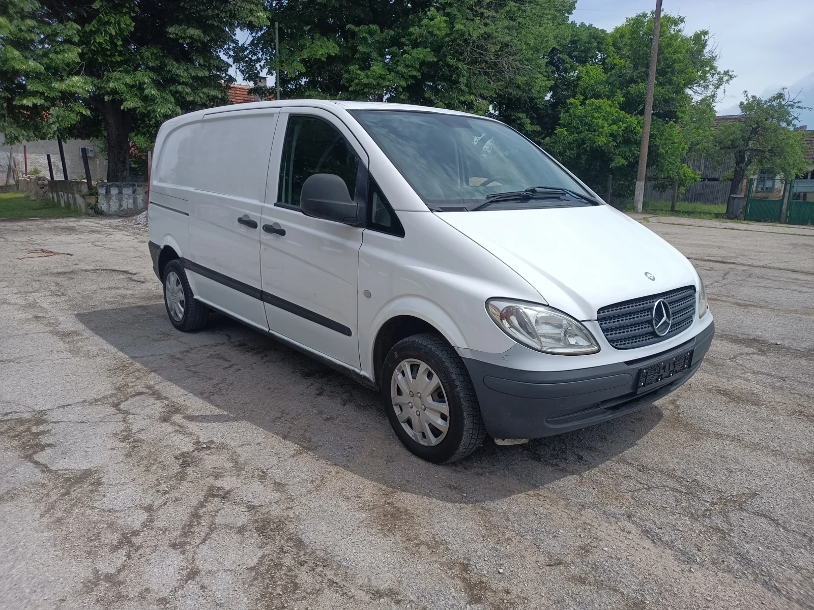 Mercedes-Benz Vito 109CDI, снимка 3 - Бусове и автобуси - 54555976