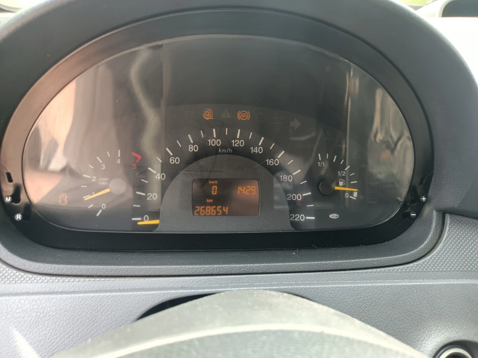 Mercedes-Benz Vito 109CDI, снимка 12 - Бусове и автобуси - 54555976